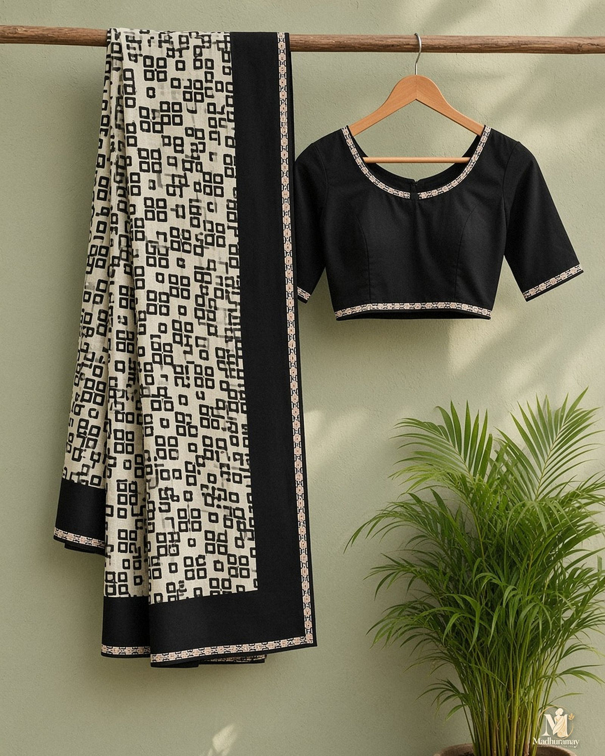 Black & White Geometric Evening Party Saree - image 2