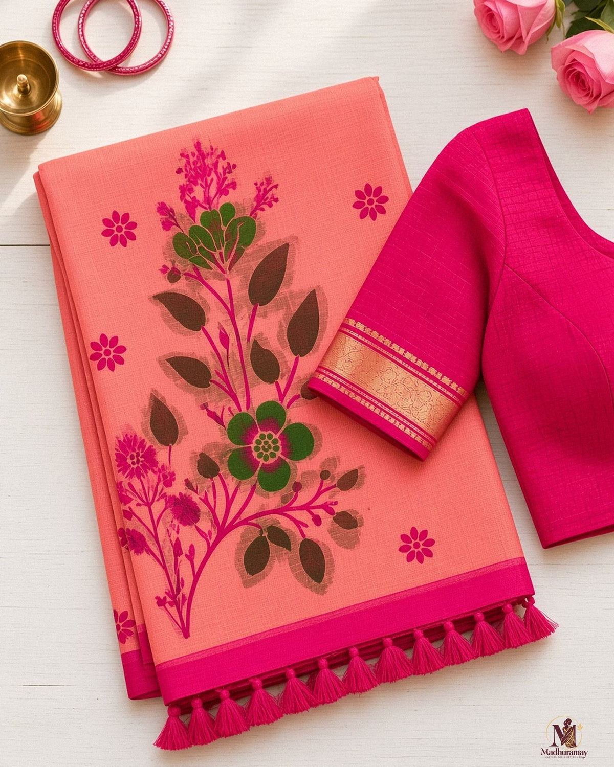 Coral Pink Floral Pallu Festive Saree - image 3