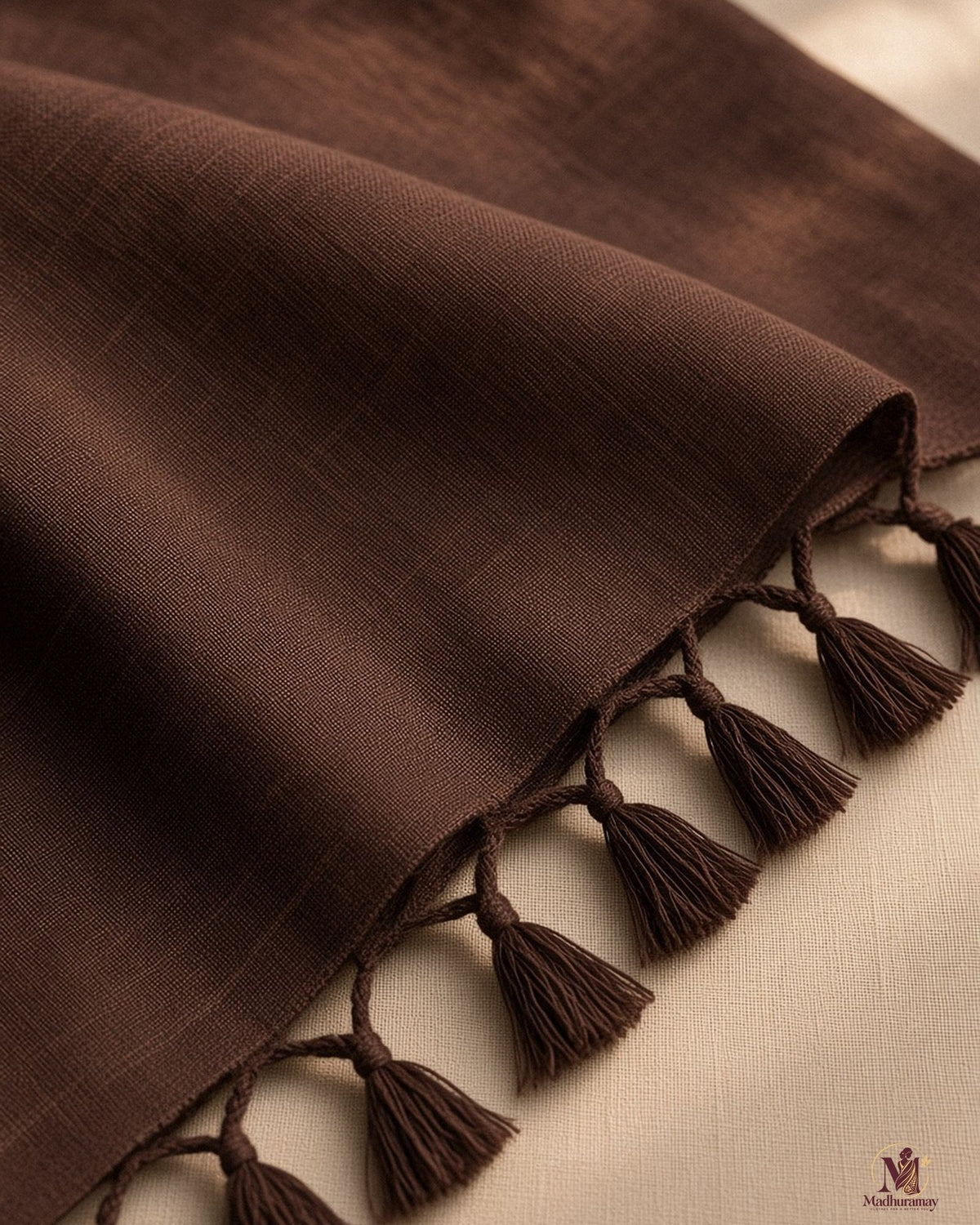 Chocolate Brown Tassel Pallu Festive Saree with Printed Blouse - image 4